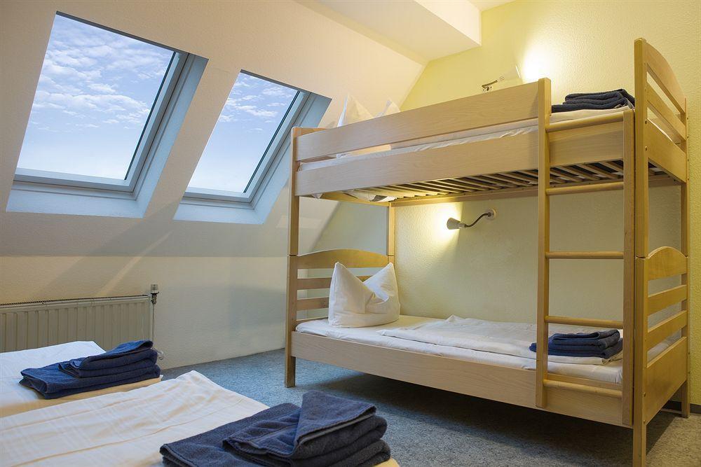 Acama Hotel & Hostel Schoeneberg Берлин Экстерьер фото